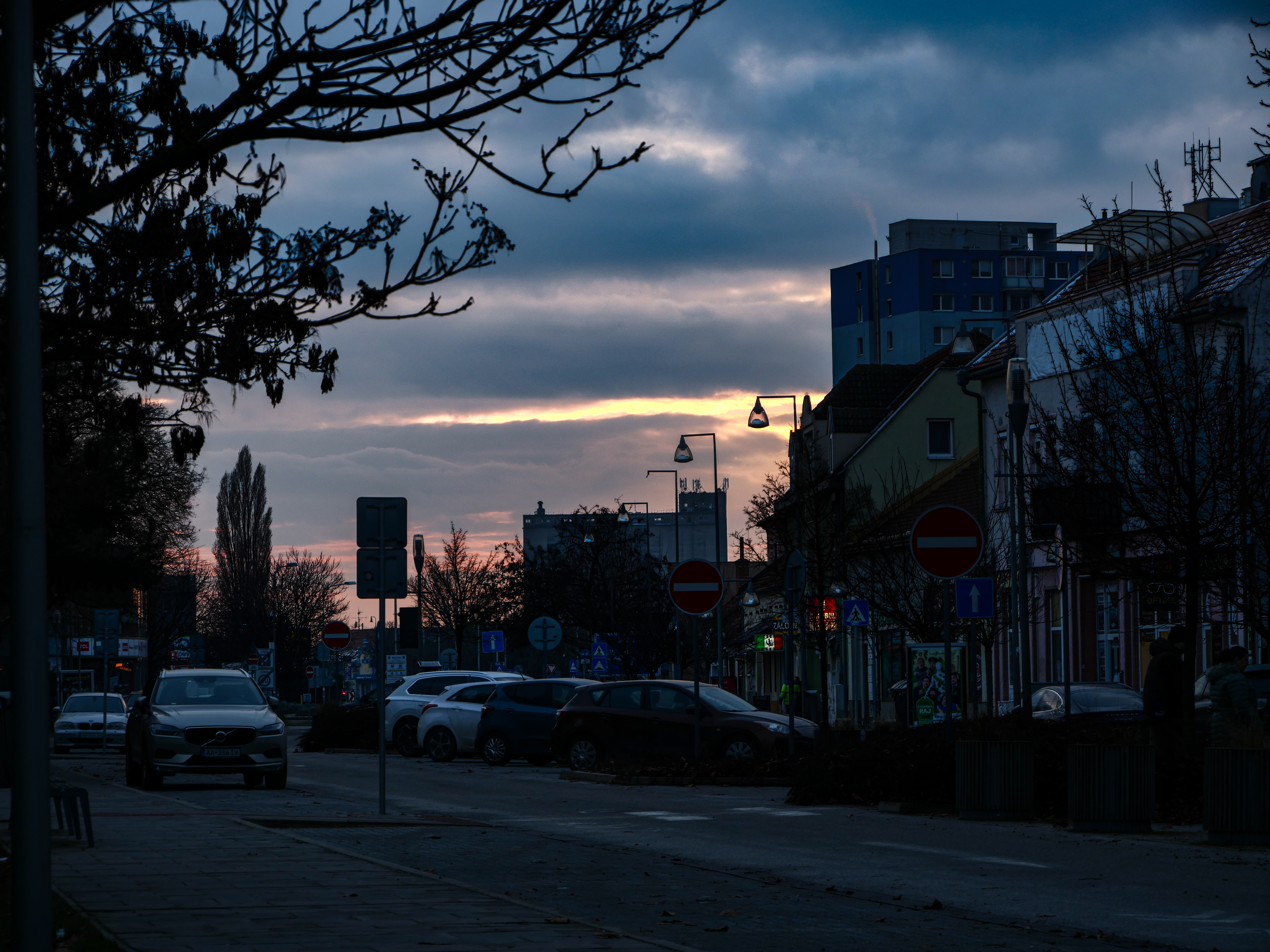 Moje rodné mesto Šaľa pri západe slnka 2026.